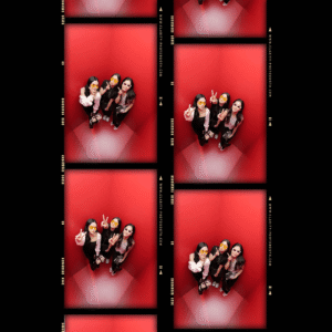 Squad Goals dengan Gaya Kompak